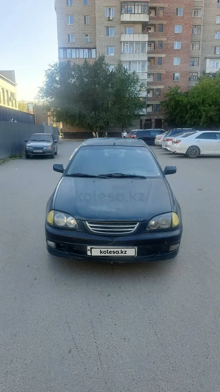 Toyota Avensis, 1998
