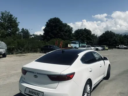 Kia K7 2016 года за 10 200 000 тг. в Алматы – фото 2