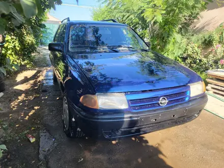 Opel Astra 1996 года за 850 000 тг. в Шымкент