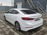 Hyundai Elantra 2018 годаfor7 500 000 тг. в Уральск – фото 3