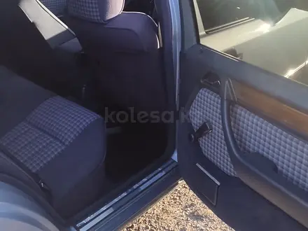 Mercedes-Benz E 260 1993 года за 2 650 000 тг. в Караганда – фото 19