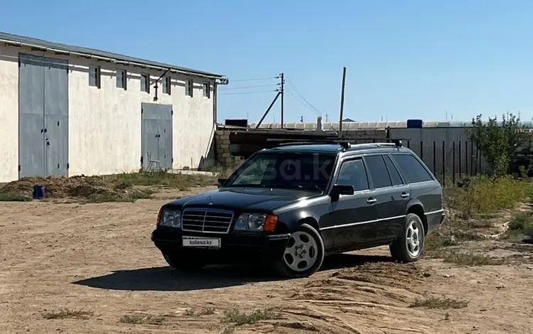 Mercedes-Benz E 280 1994 годаүшін2 300 000 тг. в Актау