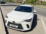 Lexus RX 350 2023 года за 30 000 000 тг. в Астана – фото 2