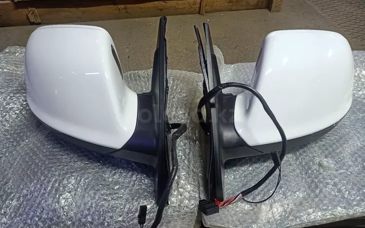 Боковые зеркала Audi Q7 за 70 000 тг. в Алматы