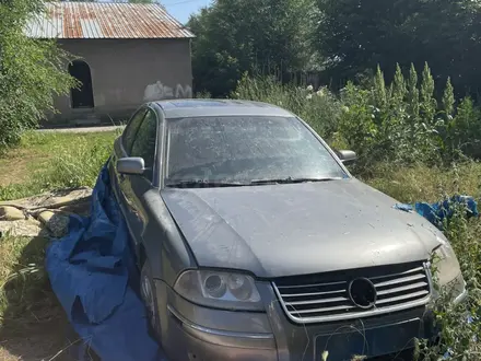 Volkswagen Passat 2002 года за 1 600 000 тг. в Алматы – фото 3