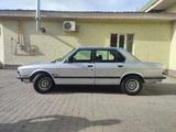 BMW 520 1984 года за 800 000 тг. в Конаев (Капшагай) – фото 3
