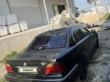 BMW 735 1996 года за 1 600 000 тг. в Алматы – фото 2