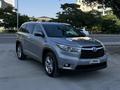 Toyota Highlander 2015 года за 12 000 000 тг. в Актау