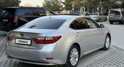 Lexus ES 300h 2013 годаfor12 500 000 тг. в Алматы – фото 3