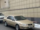 Toyota Camry 2000 года за 2 850 000 тг. в Алматы