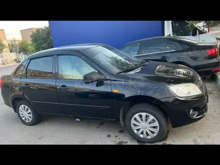 ВАЗ (Lada) Granta 2190 2014 года за 2 150 000 тг. в Актау – фото 2