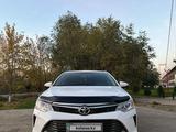 Toyota Camry 2015 года за 12 500 000 тг. в Семей