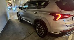 Hyundai Santa Fe 2021 года за 15 000 000 тг. в Алматы – фото 2