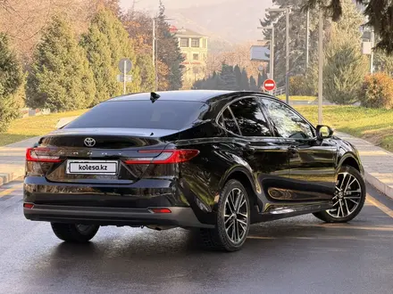 Toyota Camry 2024 года за 19 400 000 тг. в Алматы – фото 4