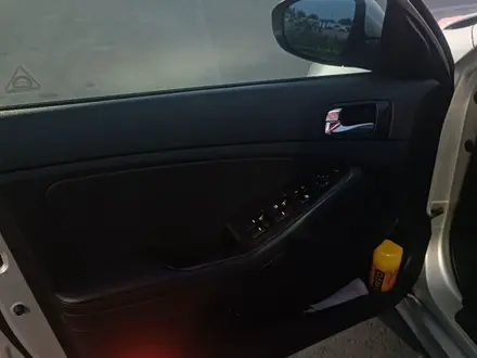 Kia K5 2014 года за 8 000 000 тг. в Алматы – фото 17