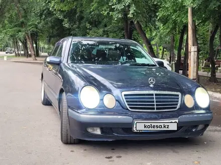 Mercedes-Benz E 320 2002 года за 5 400 000 тг. в Алматы