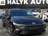 Hyundai Elantra 2024 годаfor12 200 000 тг. в Алматы – фото 2