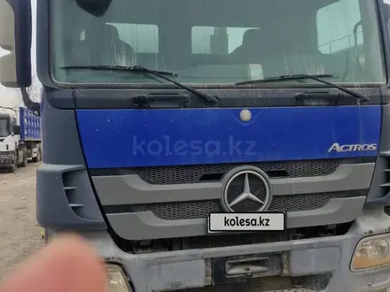 Mercedes-Benz  Автобетоносмеситель 2015 года за 18 000 000 тг. в Алматы