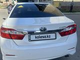 Toyota Camry 2014 годаүшін10 500 000 тг. в Атырау – фото 4