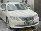 Toyota Camry 2014 года за 10 500 000 тг. в Атырау – фото 5