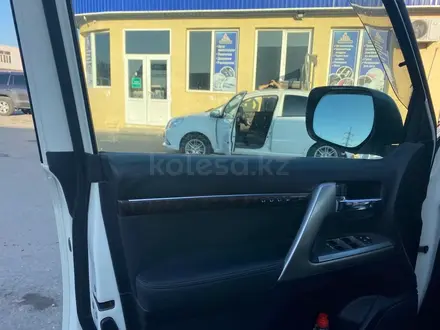 Toyota Land Cruiser 2014 года за 23 800 000 тг. в Актау – фото 6