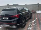 Hyundai Santa Fe 2023 года за 16 000 000 тг. в Алматы – фото 2