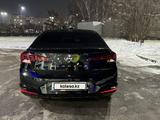 Hyundai Elantra 2019 года за 8 500 000 тг. в Алматы – фото 2