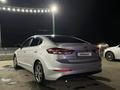 Hyundai Elantra 2018 года за 7 990 000 тг. в Актобе – фото 4