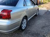Toyota Avensis 2004 года за 4 700 000 тг. в Петропавловск – фото 4