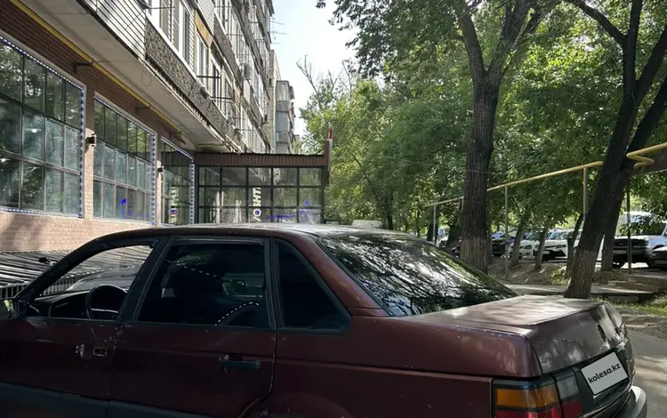 Volkswagen Passat 1990 года за 900 000 тг. в Алматы