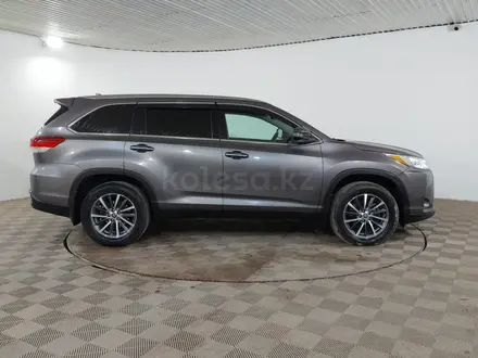 Toyota Highlander 2019 года за 16 690 000 тг. в Шымкент – фото 4
