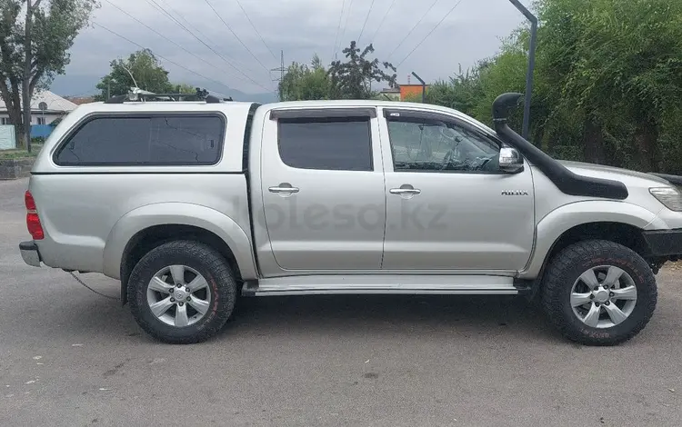 Toyota Hilux 2013 годаfor11 500 000 тг. в Алматы