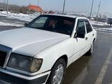 Mercedes-Benz E 230 1990 годаүшін700 000 тг. в Алматы – фото 4