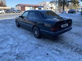 Mercedes-Benz E 280 1993 года за 1 450 000 тг. в Талдыкорган – фото 2