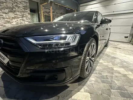 Audi A8 2018 года за 42 000 000 тг. в Алматы – фото 36