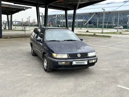 Volkswagen Passat 1995 года за 1 900 000 тг. в Шымкент – фото 8