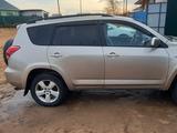 Toyota RAV4 2007 годаүшін6 500 000 тг. в Атырау