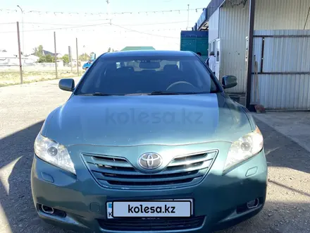 Toyota Camry 2006 года за 5 300 000 тг. в Шымкент – фото 2