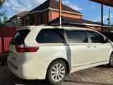 Toyota Sienna 2015 года за 13 500 000 тг. в Караганда – фото 4