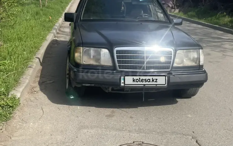 Mercedes-Benz E 280 1995 годаүшін2 100 000 тг. в Алматы