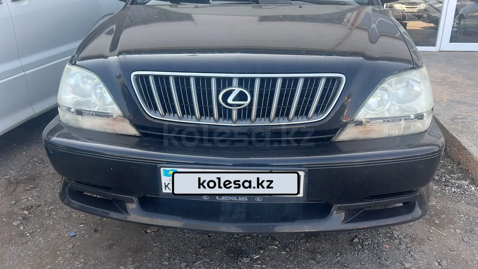 Продажа Lexus RX 300 2001 года в Астане - №163423466: цена 5000000 ...