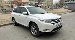 Toyota Highlander 2011 года за 7 999 999 тг. в Актау – фото 3