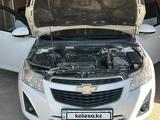 Chevrolet Cruze 2013 года за 3 800 000 тг. в Турара Рыскулова – фото 3