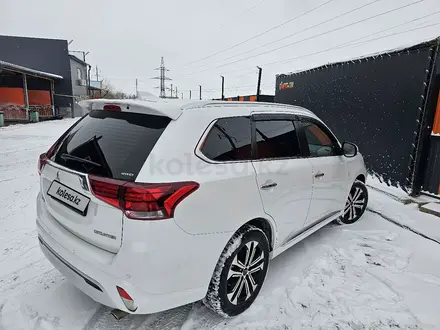 Mitsubishi Outlander 2022 года за 17 500 000 тг. в Уральск – фото 3