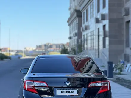 Toyota Camry 2013 года за 5 200 000 тг. в Атырау – фото 10