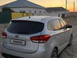 Kia Carens 2014 года за 5 500 000 тг. в Актау – фото 5