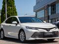 Toyota Camry 2019 года за 13 290 000 тг. в Алматы – фото 9