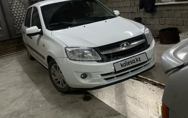 ВАЗ (Lada) Granta 2190 2013 года за 2 700 000 тг. в Шымкент