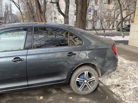 Skoda Rapid 2014 года за 2 800 000 тг. в Алматы – фото 4
