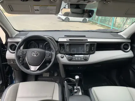 Toyota RAV4 2017 года за 8 500 000 тг. в Актау – фото 14